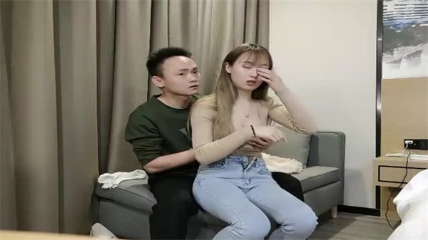 步宾探花深夜第二弹：极品高颜值气质美女，娇喘连连欲火难耐！