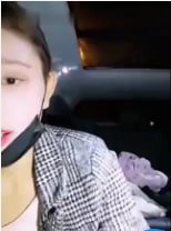 醉态诱人白皙美乳妹，车上与司机激情开搞