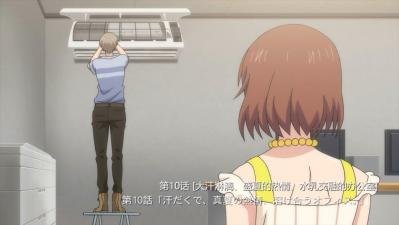 末班车后的激情夜，与上司在胶囊旅馆缠绵发热.10