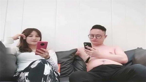 沈公子探花调教超短裙气质白领，办公室激情玩弄OL女神