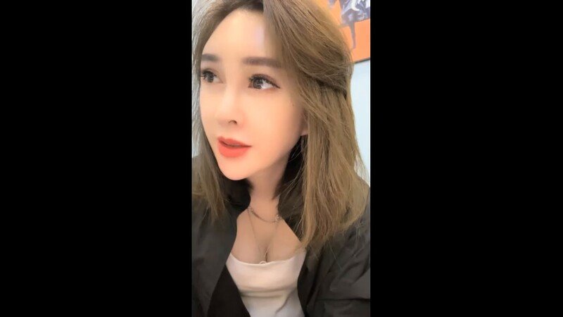 9分颜值美御姐上演3P盛宴，两男技术太差！直接口爆射精，边操边吃屌坚持不了几下火速缴枪