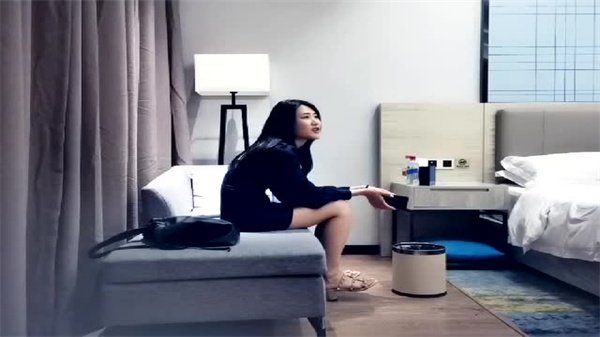 超火辣黑色小妹妹，一览无余的美胴体