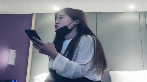 极品寻花甜妹嫩穴诱惑！满背纹身女神69式口交舔逼实录